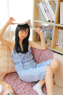 黑人强辱丰满的人妻熟女